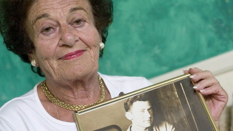 Gerda Weissmann Klein: Holocaust survivor, Presidential Medal of Freedom winner dies at 97