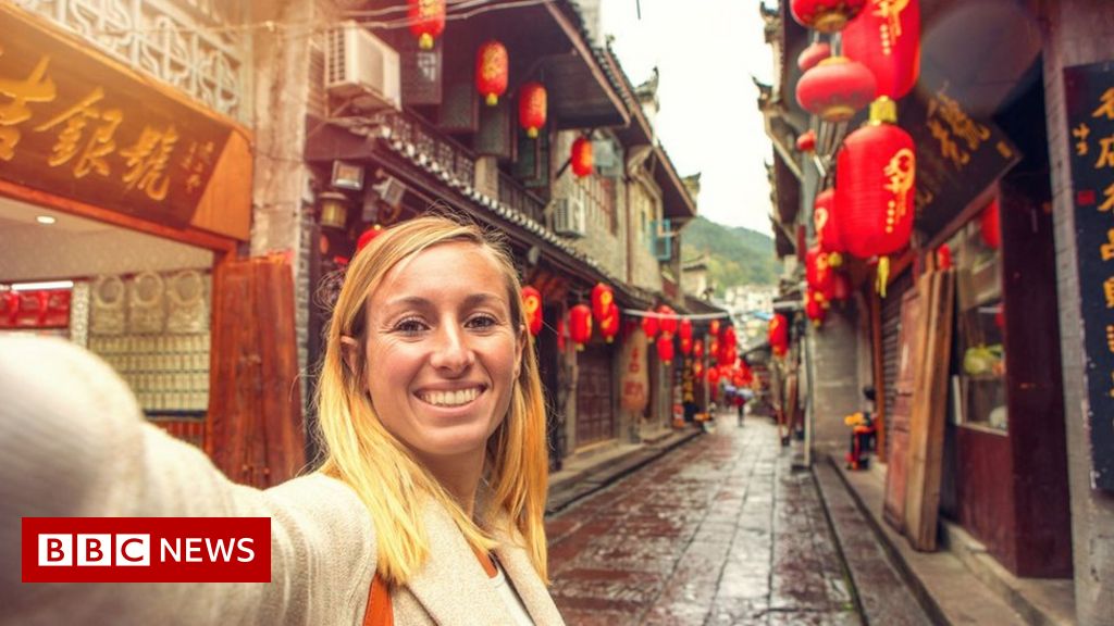 Airbnb to quit China as lockdowns restrict tourism