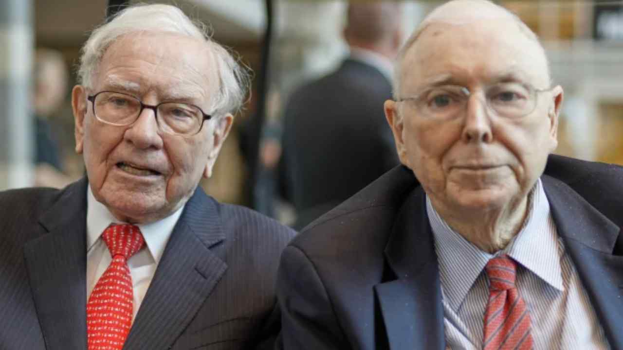 Warren Buffett Won’t Pay  for All Bitcoin in the World — Charlie Munger Calls BTC ‘Stupid and Evil’ – Featured Bitcoin News